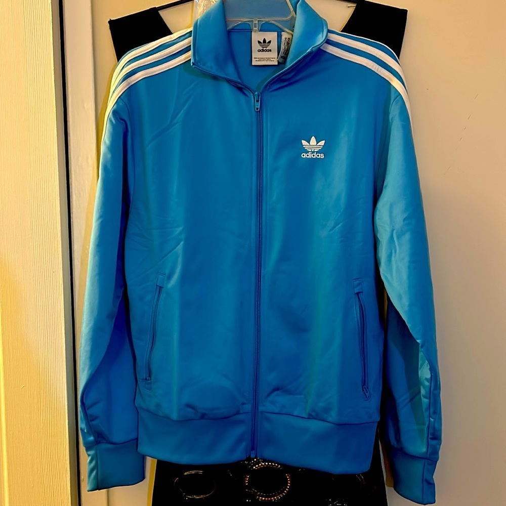 Lightweight jacket w/zipper @adidas